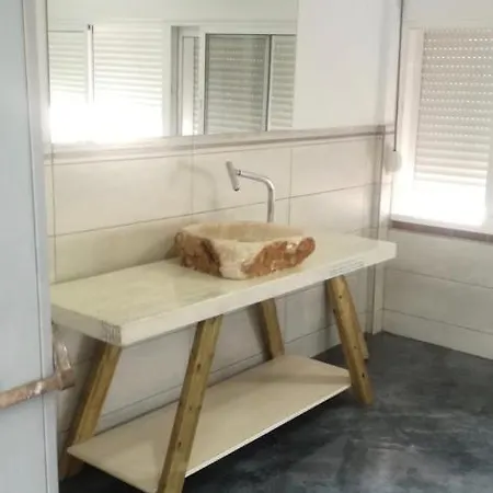 Siroko Surf House *